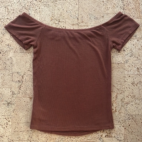 American Eagle Outfitters Soft & Sexy Rib Off The Shoulder Top - Picture 5 of 7